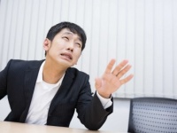 ナヨナヨしすぎなんだよ！　彼氏に女々しいと思ってしまった瞬間6つ！