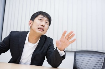 ナヨナヨしすぎなんだよ！　彼氏に女々しいと思ってしまった瞬間6つ！