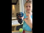 まるでＳＦ！　８歳の少女が『サイバー義手』を実際に使う様子がこちら