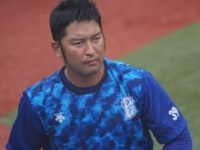 嶺井博希