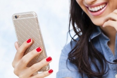 彼氏とSNSでつながる女性●％　メリットとデメリット