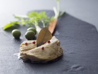 モンマルシェ「特選鮪とろツナ缶」