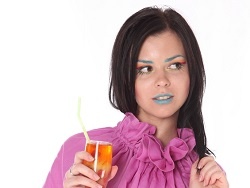 今さら聞けない！実はNGな結婚式ファッション4選