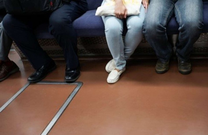 帰りの電車に乗っていた時に......（画像はイメージ）