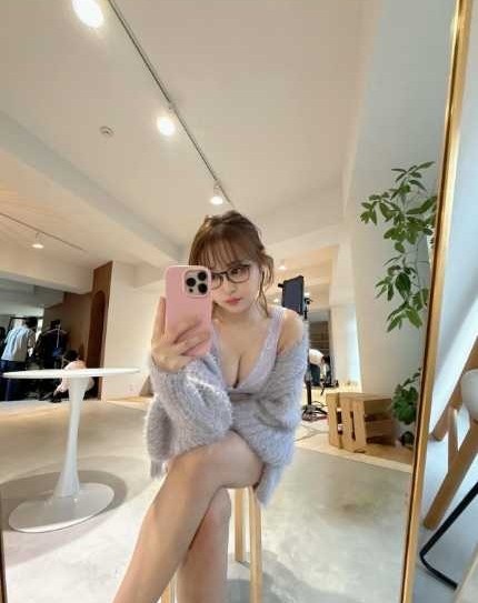 Instagram:鈴木奈々(@nana_suzuki79)より