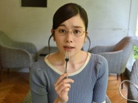 ムラムラする筧美和子がイケメンをおかずにメシを喰う⁉　新感覚ドラマがスタート