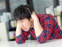がんばるとこソコじゃねーよ！　「空回り女子」の痛い行動4つ