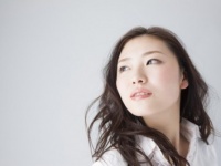 男性が「逆玉の輿婚」を狙えそうな女性が勤めている企業
