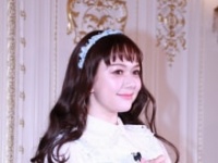 村重杏奈