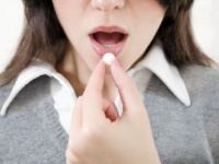 頭痛は鎮痛薬の飲みすぎでこじらせる!?　「薬物乱用頭痛」を防ぐための鎮痛薬の服用法とは？