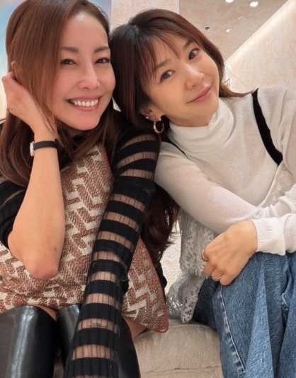 Instagram:ほしのあき(＠akihoshino_official)より