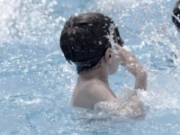 「プールでちょっと目を離した隙に、幼い息子の姿が消えた。探していたらいかにもヤンチャなカップルが...」（三重県・40代女性）