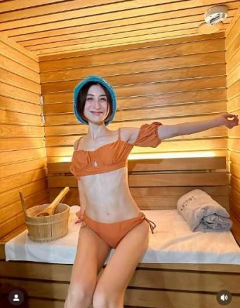 Instagram:おかもとまり(@okamotomari1213)より