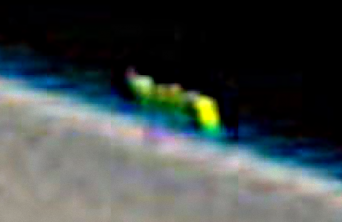 木星の外縁に超巨大な緑色の物体が？