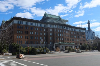 女子生徒と『何度もわいせつ行為』　県立高校職員(21)懲戒免職処分　職員「お互いに好意を持っていた…」