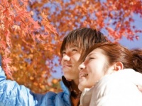 やっちゃった！　紅葉狩りデートの失敗談4選「生足で行ったら……」