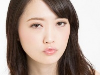 えっ、魅力的なのに……！　女子が「実はコンプレックスに感じている」カラダのパーツ5つ