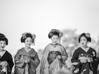 京都人の会話術、その歴史とは（Norio NAKAYAMAさん撮影、 Wikimedia Commonsより）