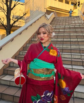 Instagram：LANA(@3pylanabby)より