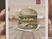 マクドナルドが色覚特性を持つ人に対応した色補正モードを導入。鮮明に商品を見ることが可能に