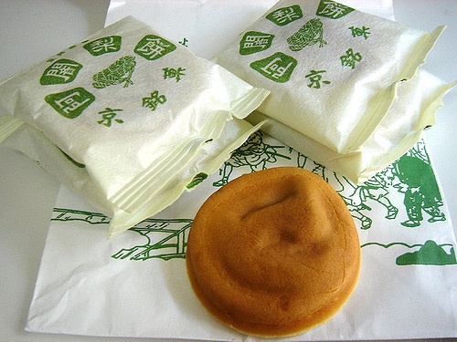 阿闍梨餅