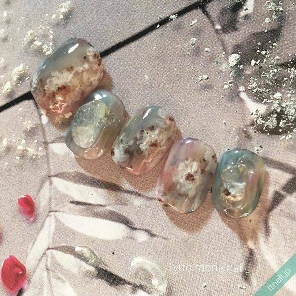 Tyttö mode nail