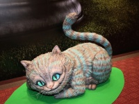 『アリス・イン・ワンダーランド』の世界に魅了された著名人が「時」や「美しい世界観」を表現したアート展が楽しそう！