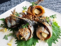 これはうまい！夏の元気をお魚パワーで。イワシのチーズロールの作り方【ネトメシ】