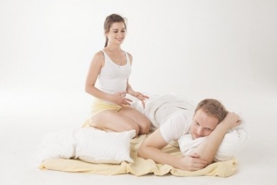 朝から不快っ！　彼が嫌がる「彼女の起こし方」6つ