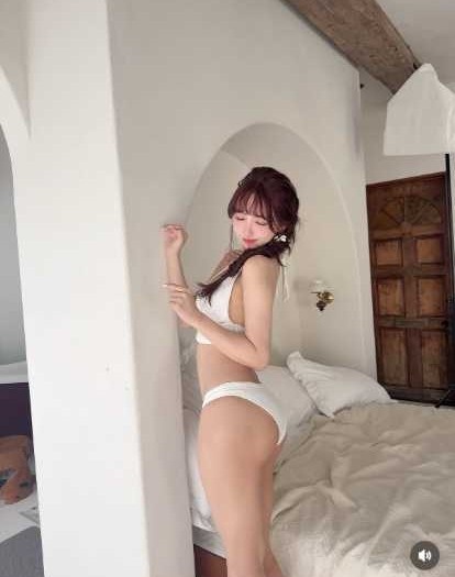 Instagram:三上悠亜(@yua_mikami)より