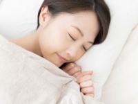 トイレで○○、ストレッチをする……生理時、眠いときの対策4つ
