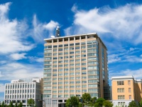 【包丁を持って】男性を追いかけ回した女性教諭　『女子トイレで盗撮』男性教諭など…　「3人の教師」を懲戒処分