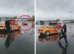 修理代はいくらだ… 　フェラーリとランボルギーニが正面衝突