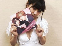 二階堂ふみ、胸の谷間がチラリと覗いたセクシーショットにファンから称賛の声　「健康的なエロさ」