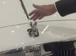 ロールス・ロイスのオーナメントには盗難防止の神機能が装備されていた！？