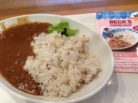秋葉原にある使い勝手のよい、一人のご飯も余裕で入りやすいカフェ3店舗#4