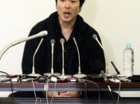 「何で？」