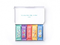 ごろごろフルーツ＆ナッツのプロテインバー。バレンタイン仕様で発売