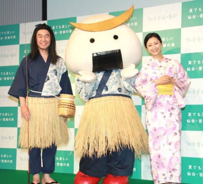 写真中央は、「むすび丸」（Jタウンネット編集部撮影）