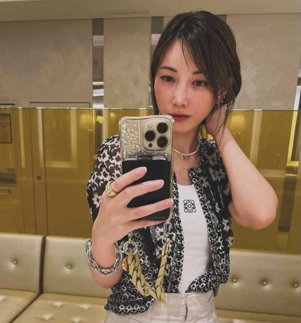 Instagram:加藤あい(@ai_kato1212)より
