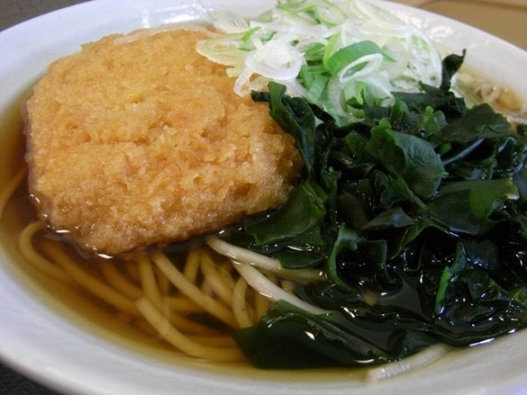 コロッケそば（写真は編集部撮影）