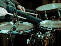 DIR　EN　GREYのShinyaが地味すぎて有吉も「衝撃すぎる…」とビックリ