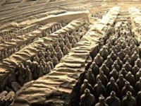 8000体もの兵馬俑が埋葬されている秦の始皇帝の墓、「秦始皇帝陵」とその謎