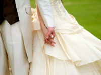 既婚女性に聞く！　コレだけは譲っちゃダメな「結婚の条件」3つ