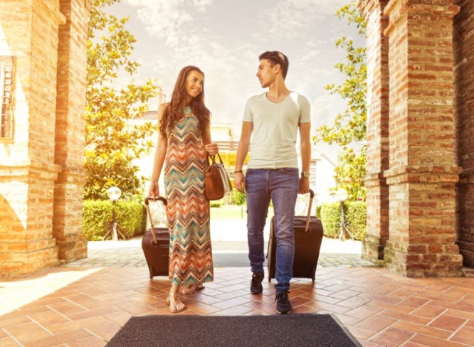 iStock_000043963176_Small