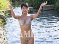 徳江かな写真集『約束』⒞ジーオーティー