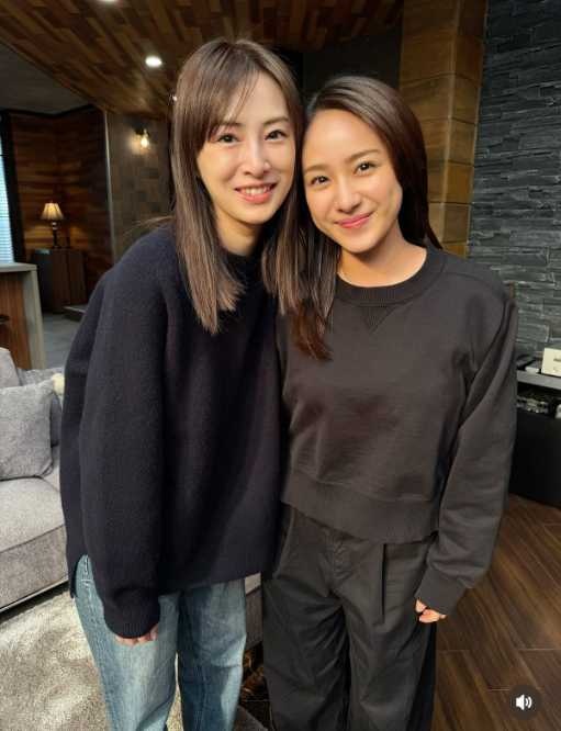 Instagram:平祐奈(@yunataira_official)より