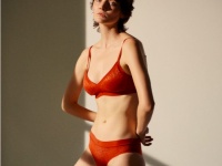 大人の魅力たっぷり。デザインと着け心地を両立したランジェリー