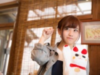 「いじられキャラ」はモテる!?　恋愛テクを学べ！