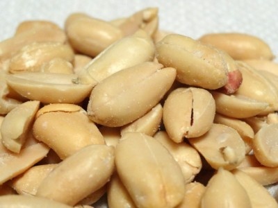 あなたはどっち派？　「柿の種」と「ピーナッツ」女子が支持したのは……